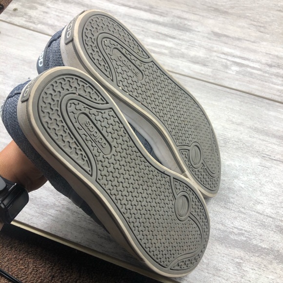 Adidas lace up sneaker - Picture 5 of 9